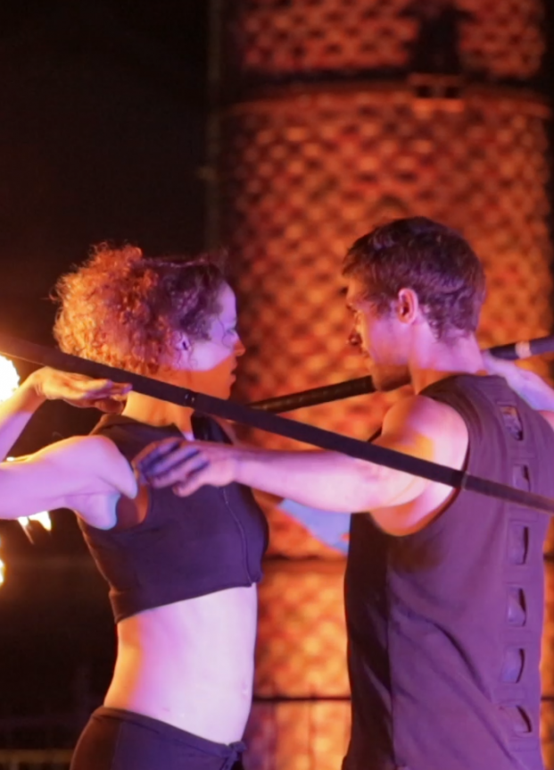 spectacle-performance-pyrotechnie-danse-étincelles-suisse